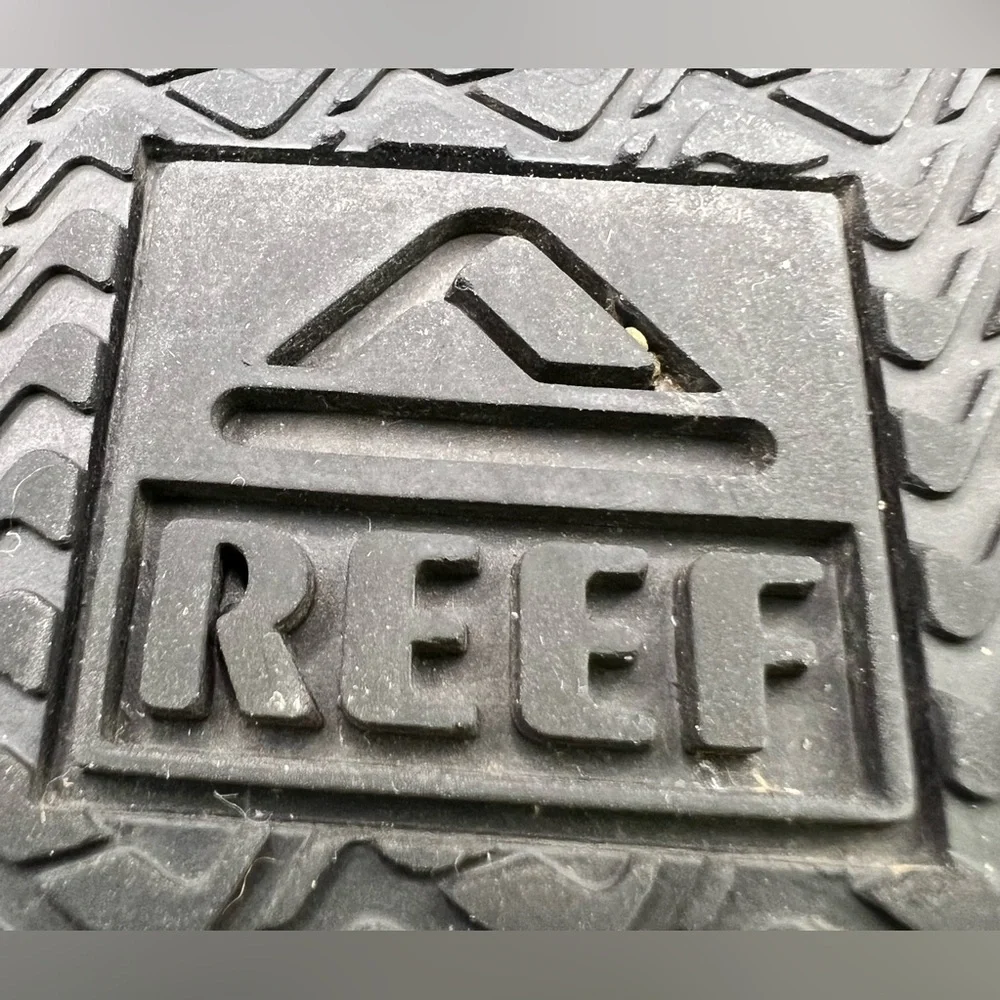 Reef- Black Flip Flops, Men’s Size:14, Bottle‎ opener bottom